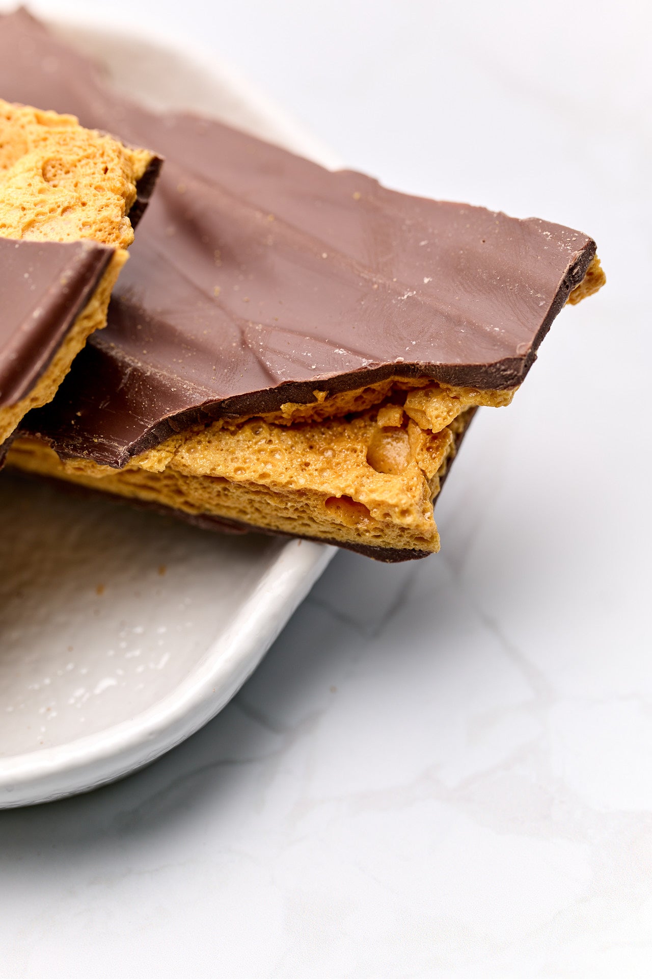 Honeycomb |  Milk Chocolate | 42% cacao | 100g